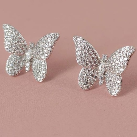 Silver Crystal Butterfly Rhinestone Post Earrings Little Sparkle Butterflies New - Picture 1 of 7